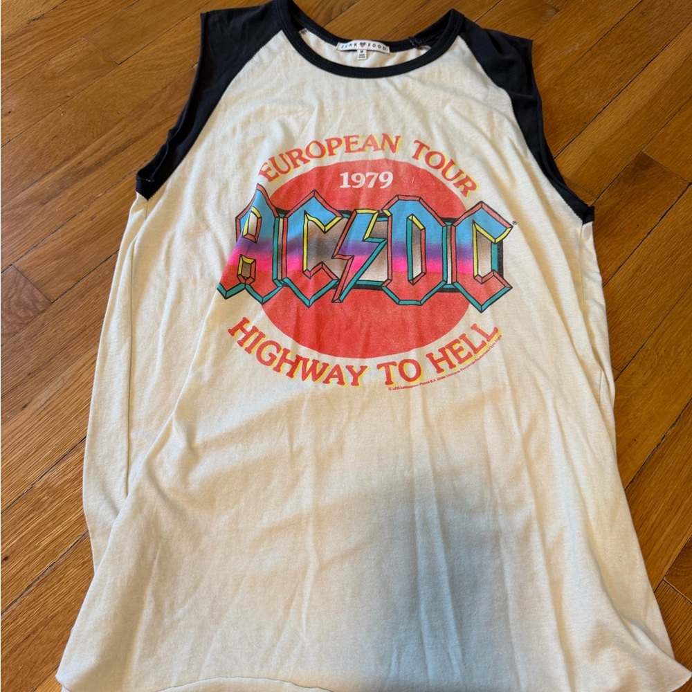 AC/DC' Sleeveless 'Highway to Hell' Tour Tee - Black & Cream